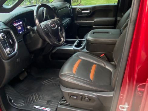 Used 2020 GMC Sierra 1500 AT4 w/ AT4 Premium Package image 9