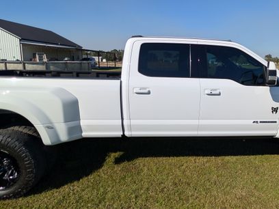 Used 2022 Ford F350 Lariat w/ Lariat Ultimate Package