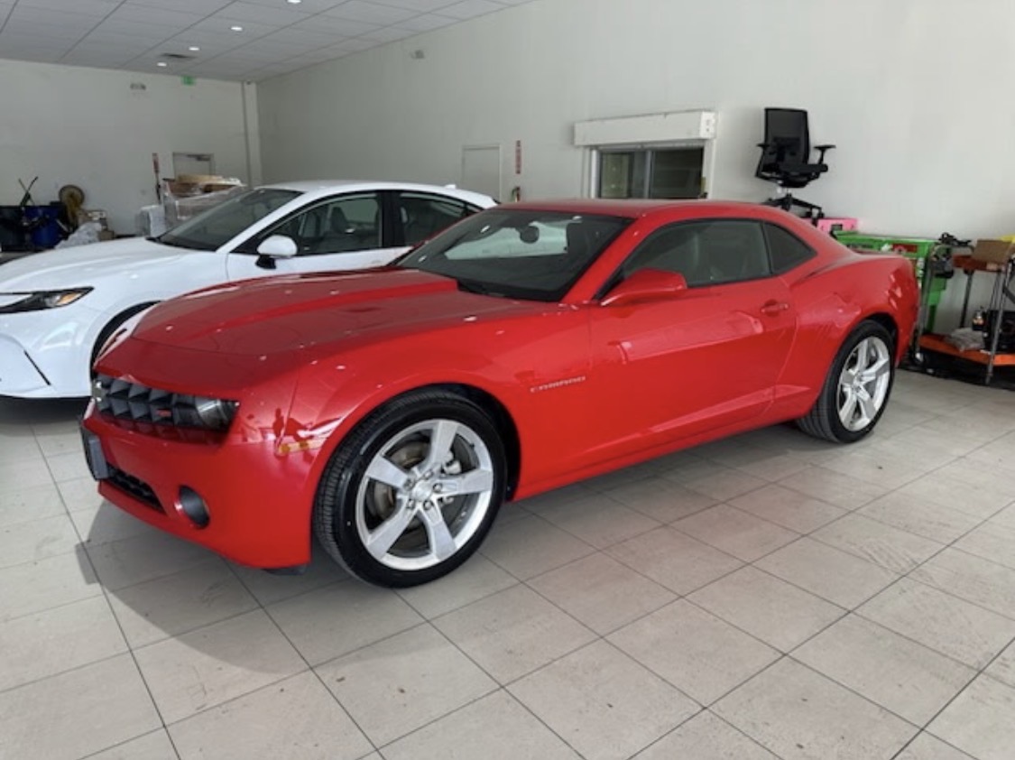 Used 2010 Chevrolet Camaro LT w/ RS Package RWD image 7