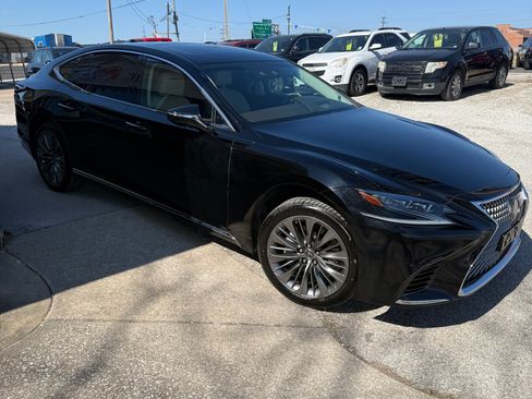 Used 2018 Lexus LS 500 AWD w/ Interior Upgrade Package image 8