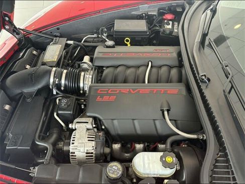 Used 2005 Chevrolet Corvette Convertible w/ Preferred Equipment Group image 22