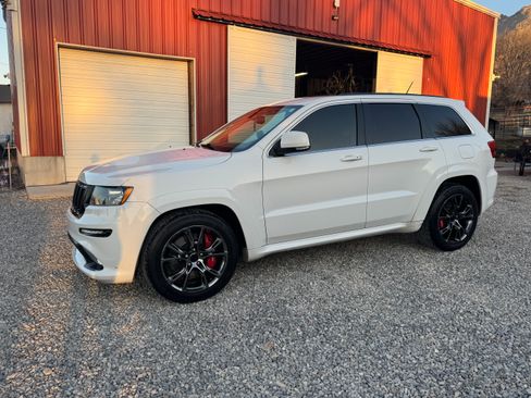 Used 2013 Jeep Grand Cherokee SRT8 image 4