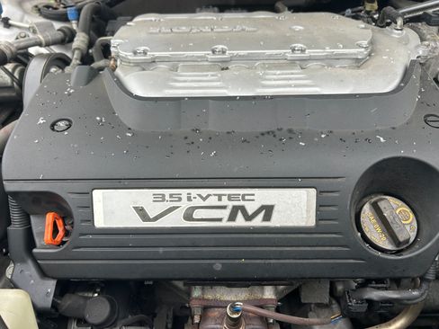 Used 2011 Honda Accord EX-L image 11