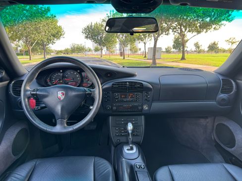 Used 2001 Porsche 911 GT3 RS image 18