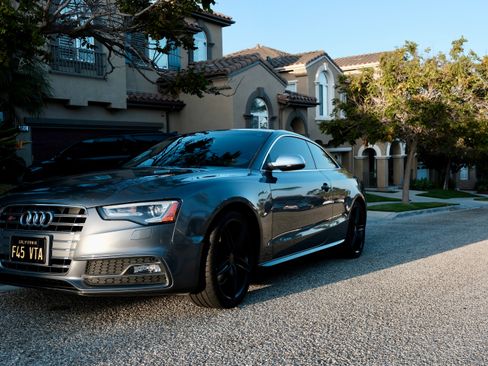 Used 2013 Audi S5 Premium Plus AWD/4WD image 1