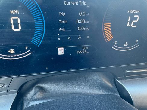 Used 2024 Hyundai Kona SEL FWD image 10