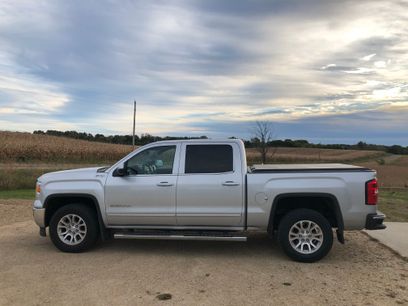 Used 2015 GMC Sierra 1500 SLE w/ SLE Value Package