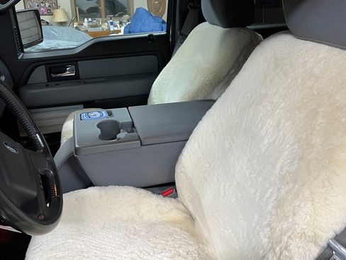 Used 2012 Ford F150 XLT w/ XLT Chrome Pkg image 11