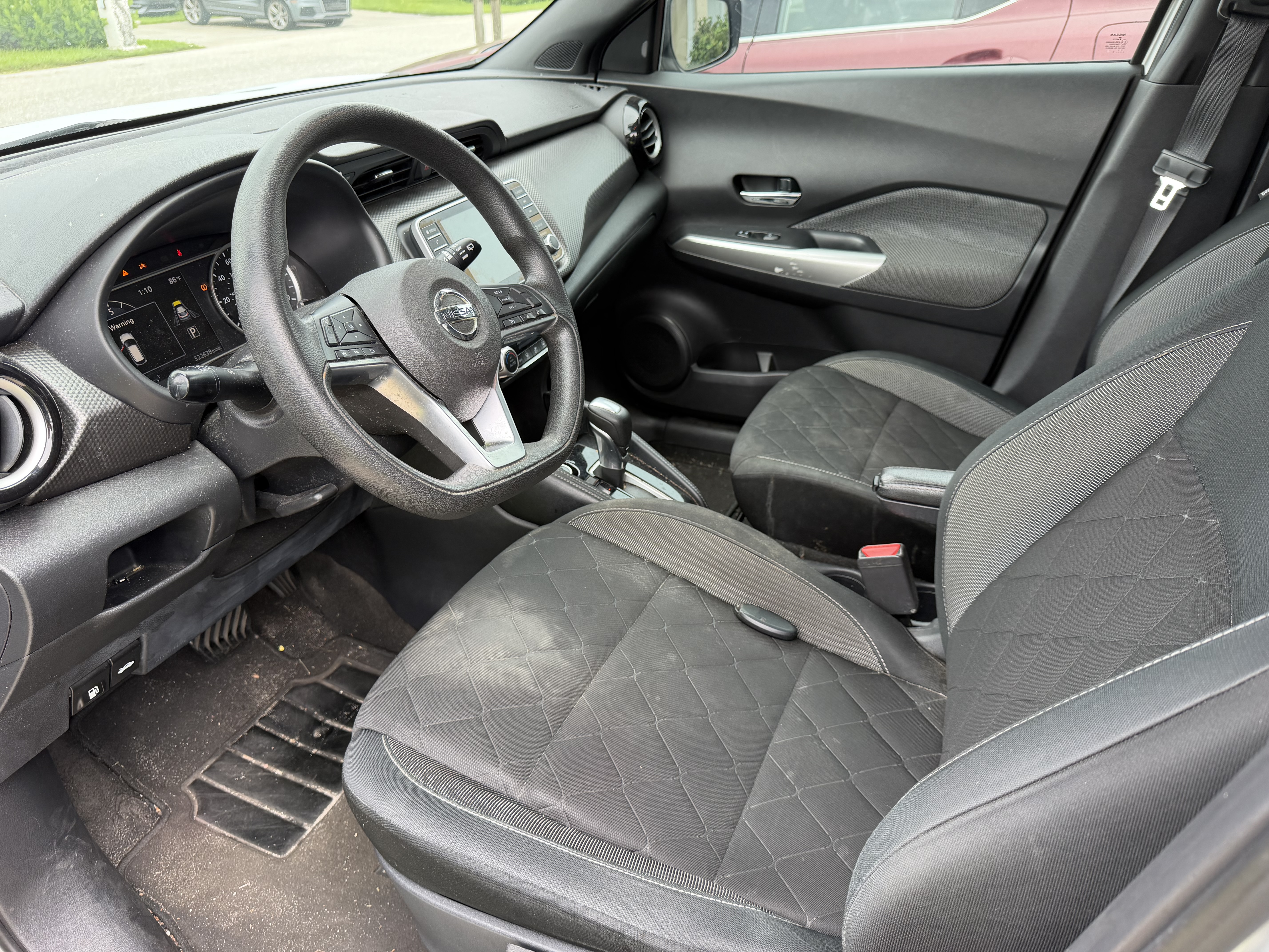 Used 2020 Nissan Kicks SV FWD image 6