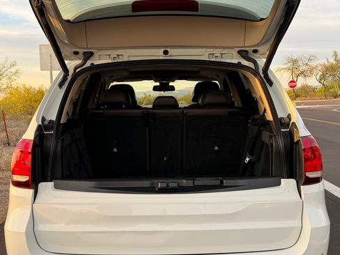 Used 2015 BMW X5 xDrive50i image 8