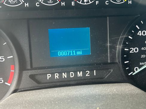 Used 2024 Ford E-450 and Econoline 450 Super Duty w/ Motorhome Prep Package image 7