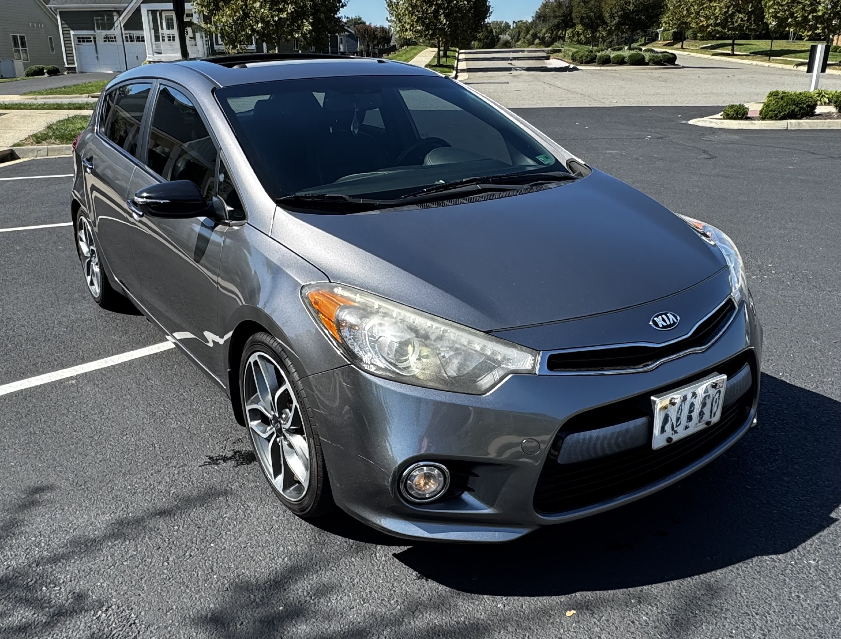 Used 2015 Kia Forte SX w/ SX Premium Package FWD image 4
