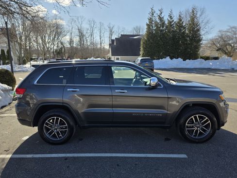 Used 2019 Jeep Grand Cherokee Limited image 8