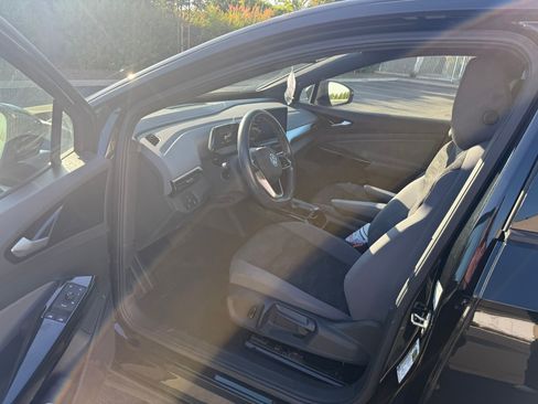 Used 2022 Volkswagen ID.4 Pro image 12