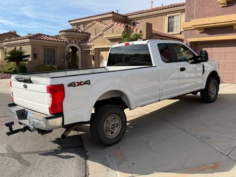 Used 2021 Ford F250 XL w/ Power Equipment Group image 4