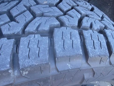 Used 2018 GMC Sierra 3500 Denali w/ Duramax Plus Package image 16