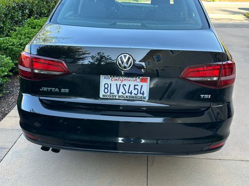 Used 2016 Volkswagen Jetta SE FWD image 28