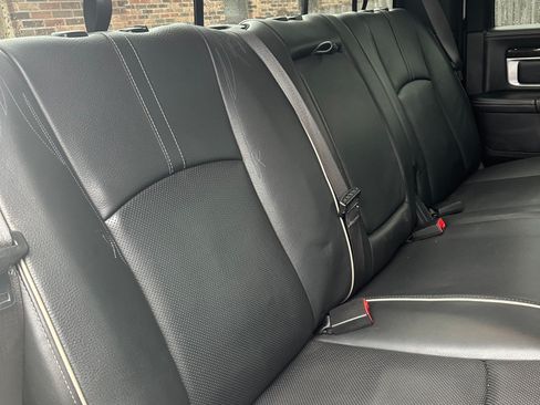 Used 2018 RAM 3500 Laramie Longhorn image 19