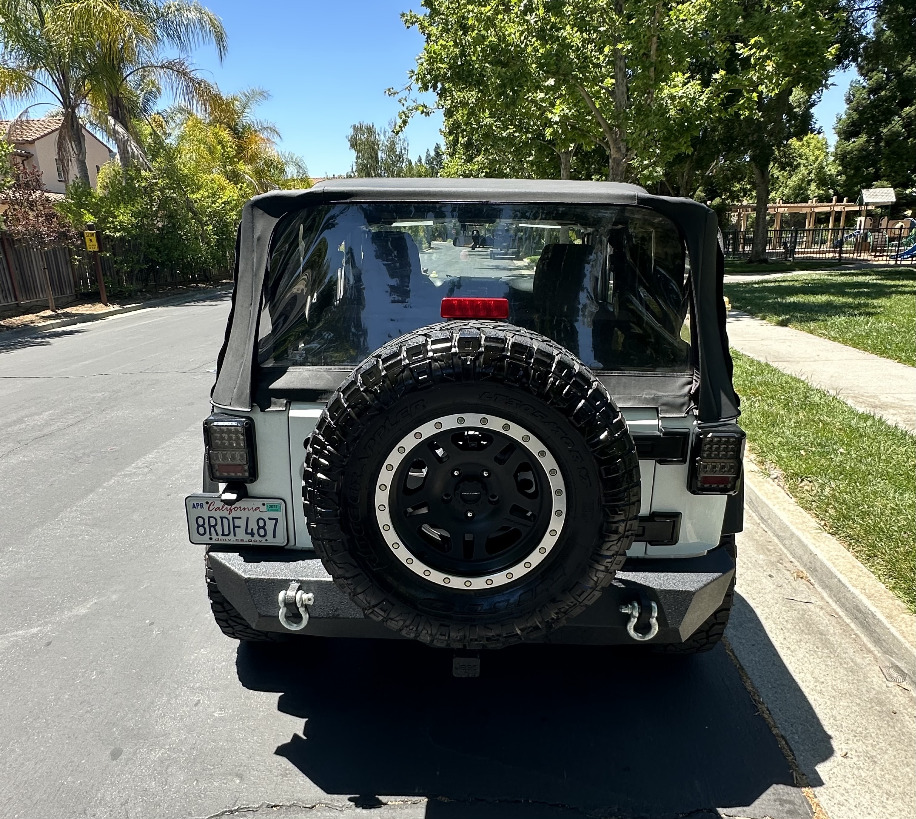 Used 2013 Jeep Wrangler Sport AWD/4WD image 10