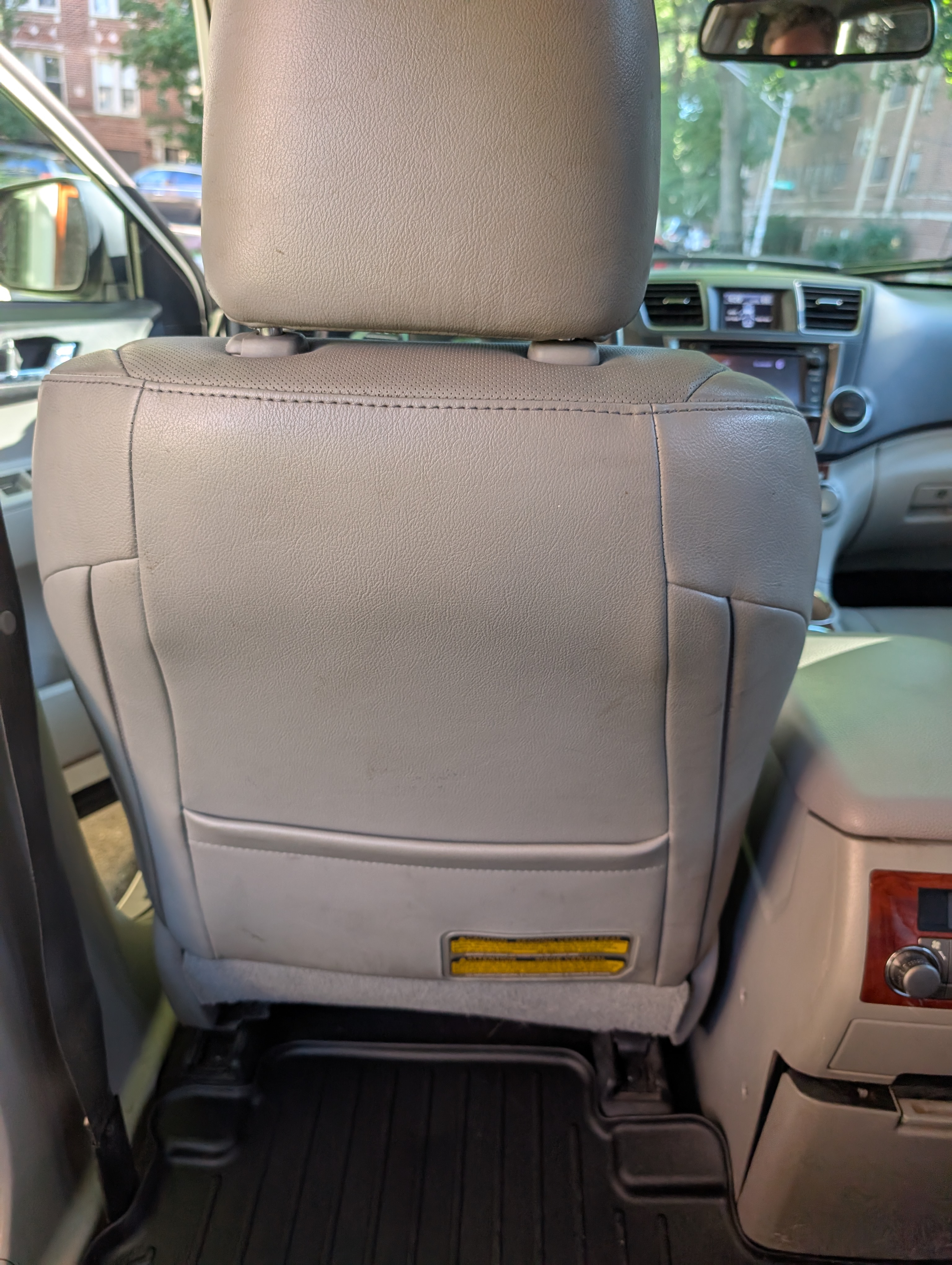 Used 2013 Toyota Highlander Limited AWD/4WD image 19