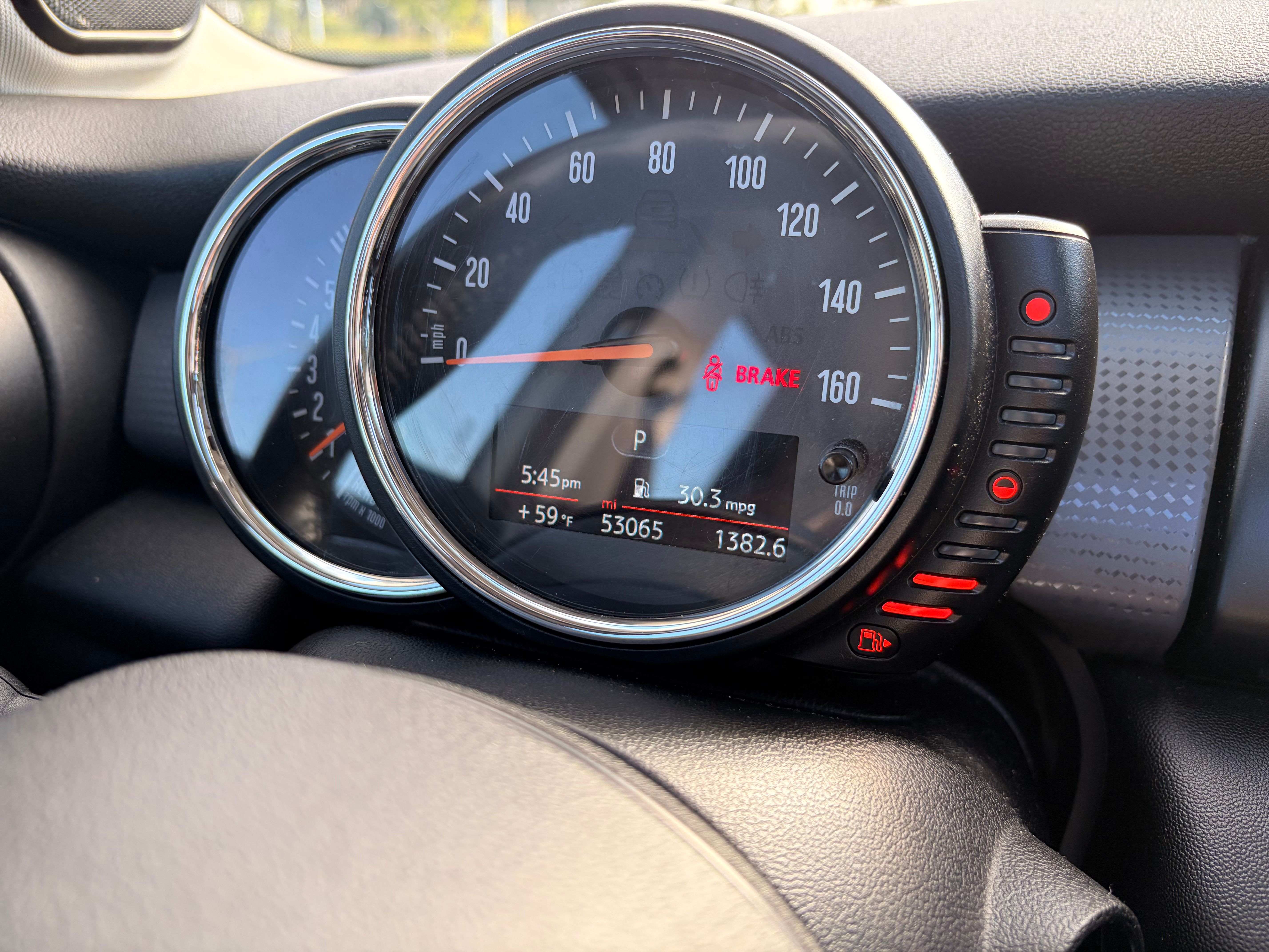 Used 2016 MINI Cooper 4-Door Hardtop FWD image 26