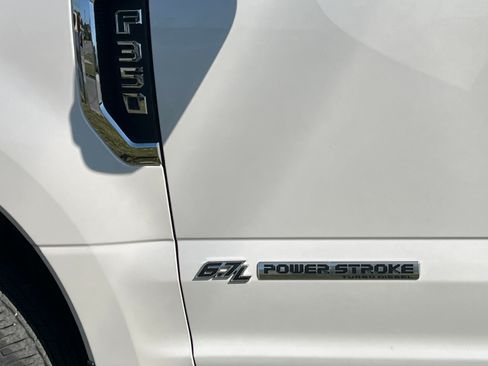 Used 2017 Ford F350 Lariat w/ Lariat Value Package image 2