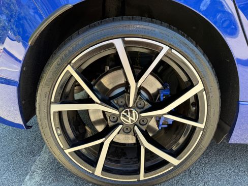 Used 2022 Volkswagen Golf R AWD/4WD image 33