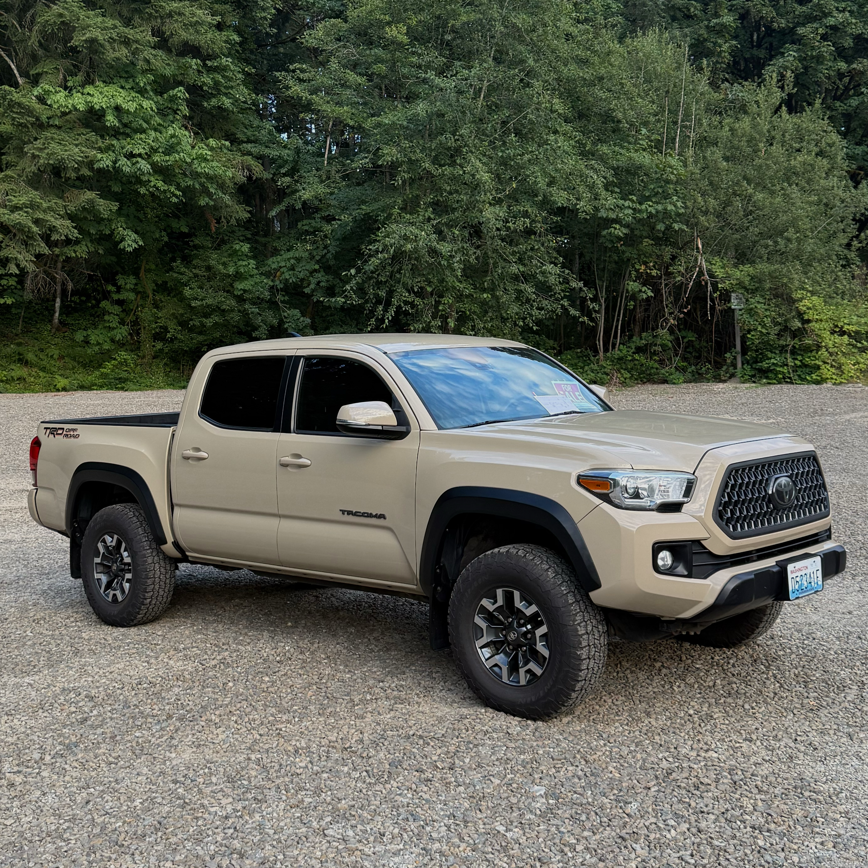 Used 2018 Toyota Tacoma TRD Off-Road w/ Technology Package RWD image 1