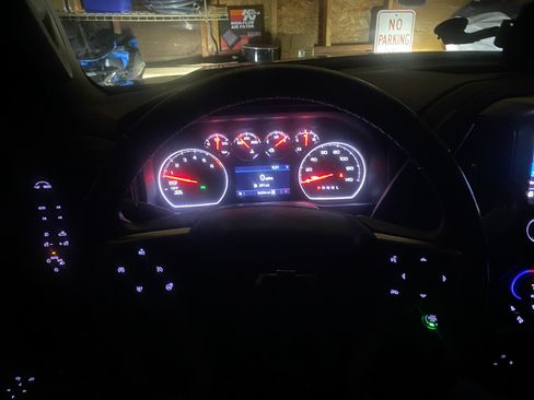 Used 2020 Chevrolet Silverado 1500 RST image 23