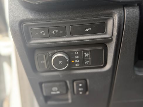 Used 2022 Ford F150 XLT w/ Equipment Group 302A High image 15