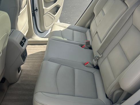 Used 2020 GMC Terrain Denali w/ Denali Premium Package image 11