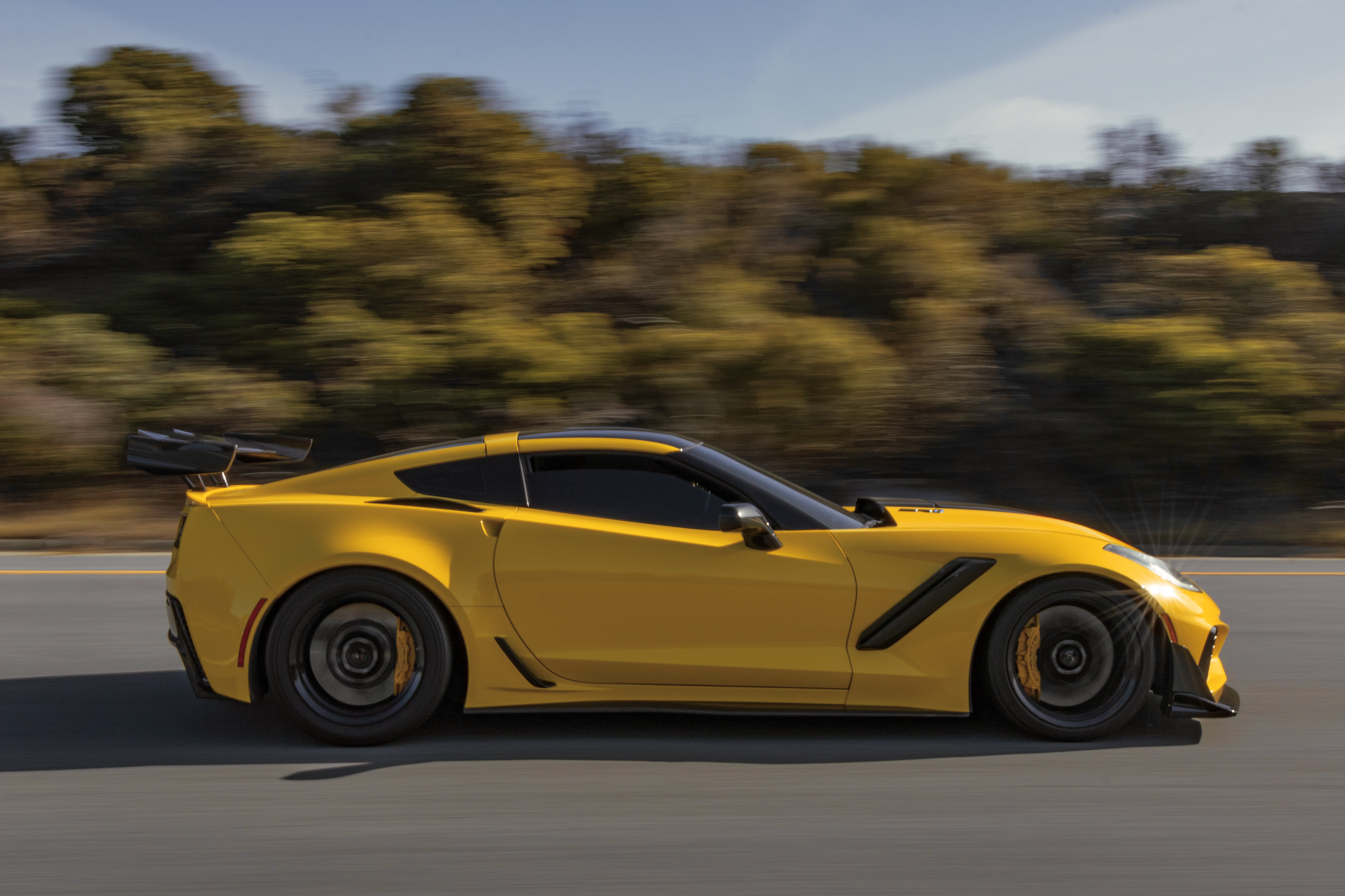 Used 2019 Chevrolet Corvette ZR1 w/ ZTK Track Performance Package RWD image 1