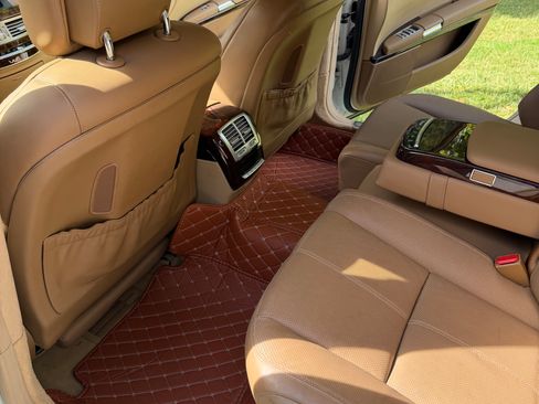 Used 2007 Mercedes-Benz S 600 image 13