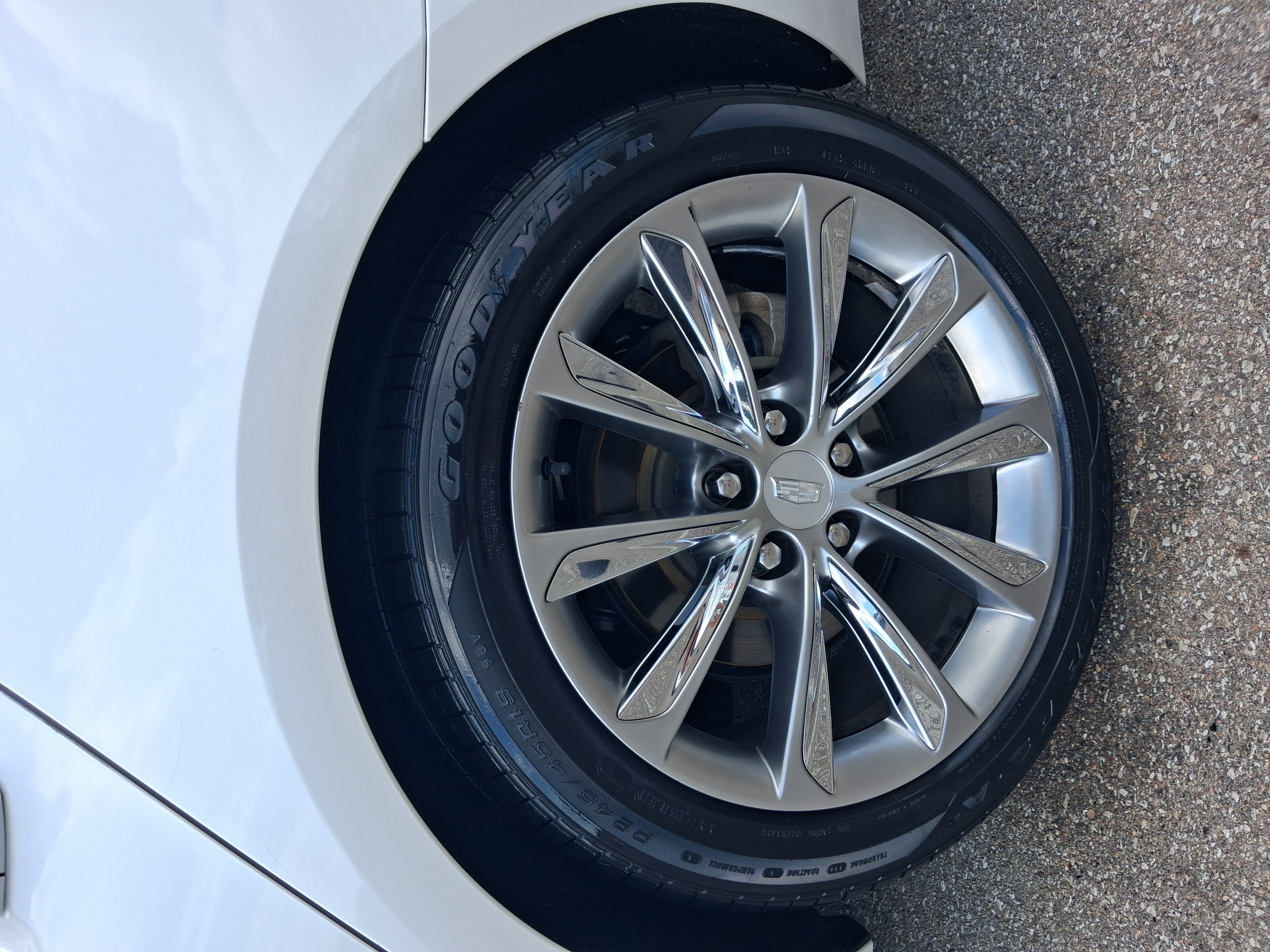 Used 2018 Cadillac XTS FWD image 25