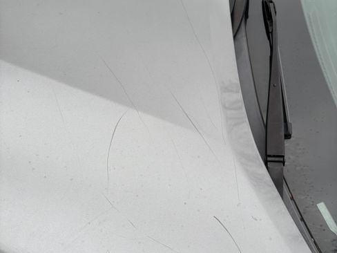 Used 2017 Nissan Rogue SV image 8