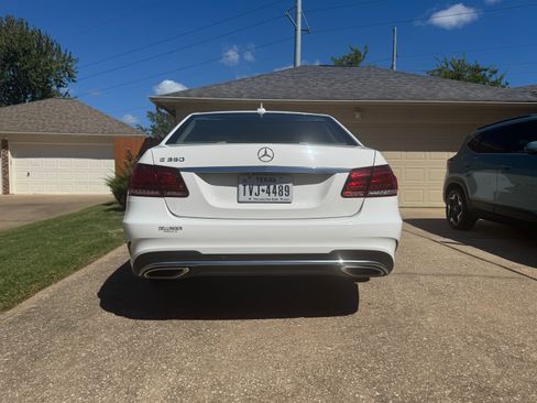 Used 2016 Mercedes-Benz E 350 Sedan image 5