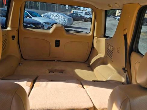 Used 1998 Mercedes-Benz ML 320 4MATIC image 5