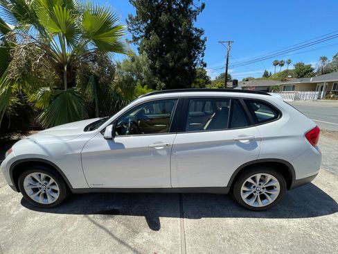 Used 2014 BMW X1 xDrive28i AWD/4WD image 9