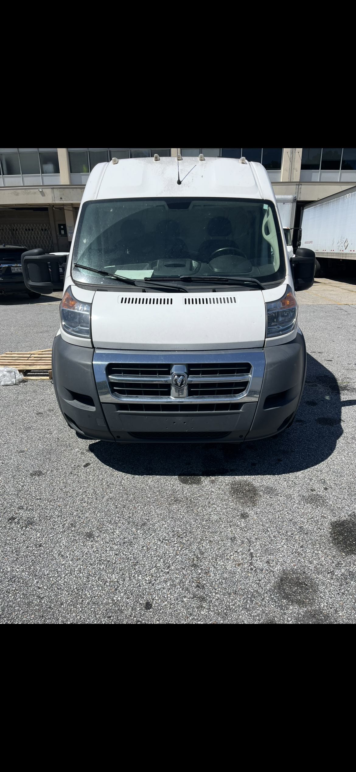 Used 2018 RAM ProMaster 3500 w/ Premium Appearance Group FWD image 5