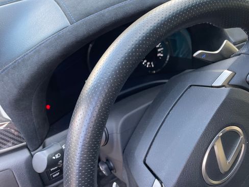 Used 2016 Lexus GS F image 21