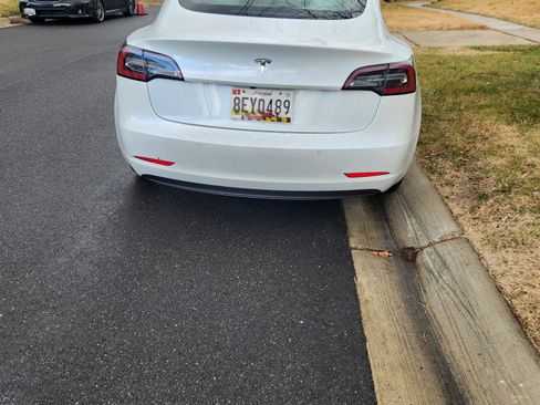 Used 2020 Tesla Model 3 image 11