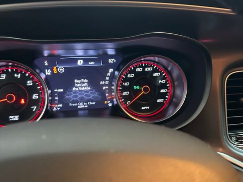 Used 2022 Dodge Charger Scat Pack RWD image 5
