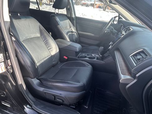 Used 2018 Subaru Outback 2.5i Limited image 15