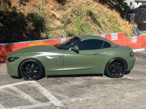 Used 2013 BMW Z4 sDrive28i RWD image 8