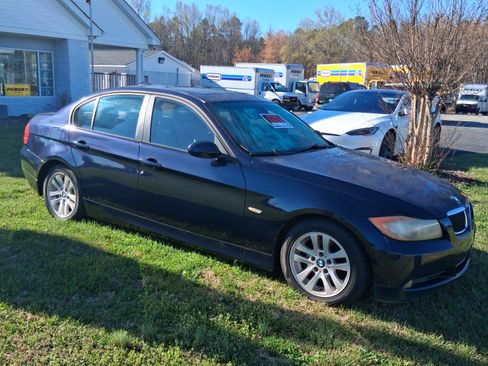 Used 2006 BMW 325i Sedan image 4