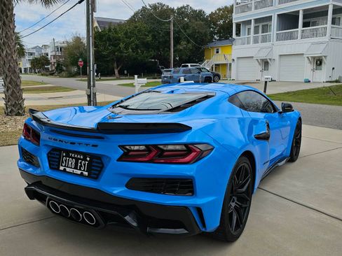 Used 2023 Chevrolet Corvette Z06 image 10