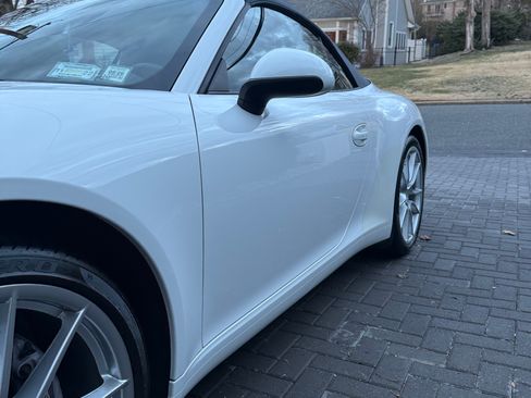 Used 2013 Porsche 911 Carrera image 12