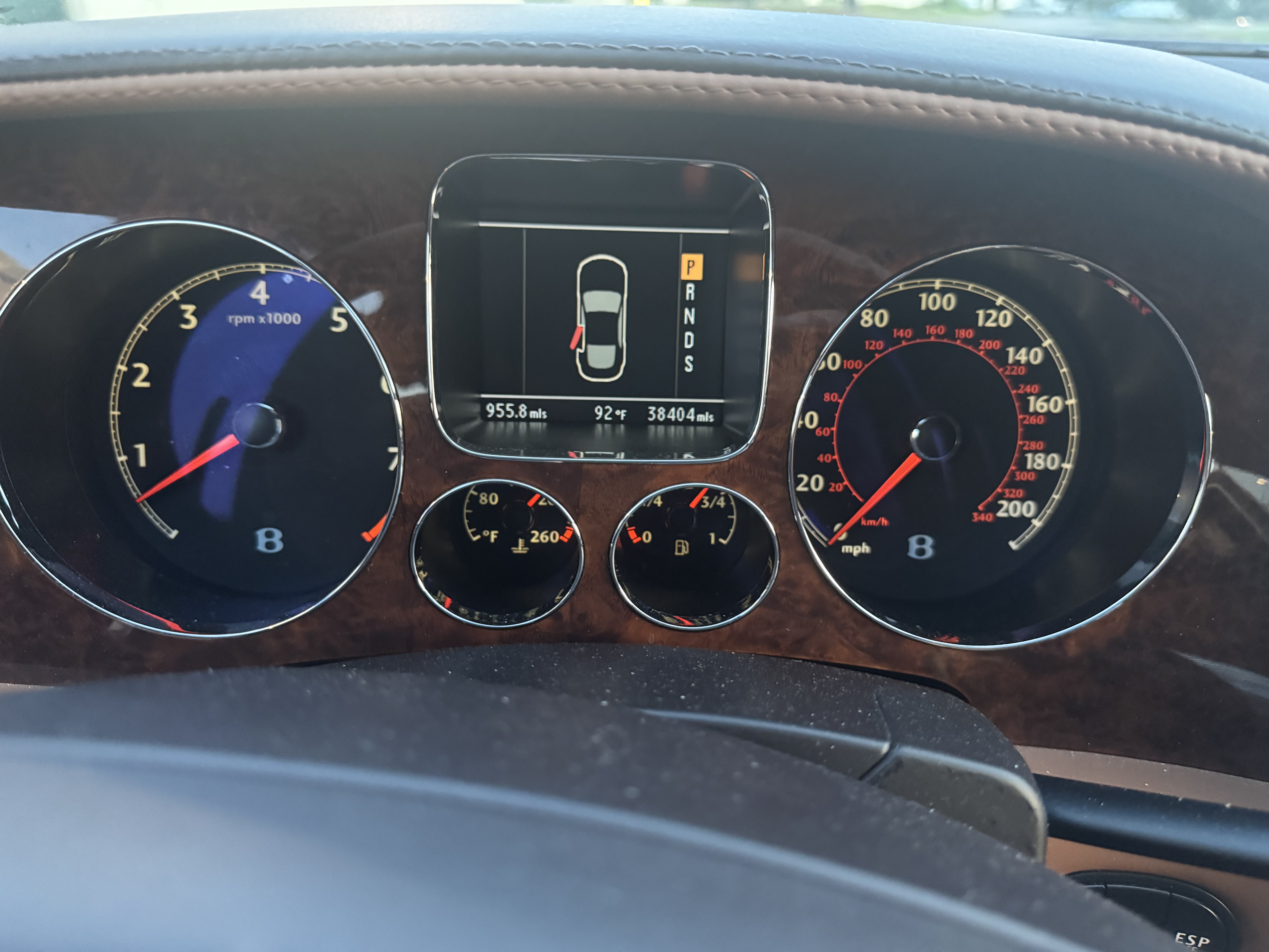 Used 2006 Bentley Flying Spur Flying Spur AWD/4WD image 2