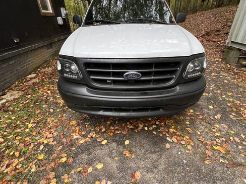 Used 1999 Ford F150 2WD SuperCab image 4