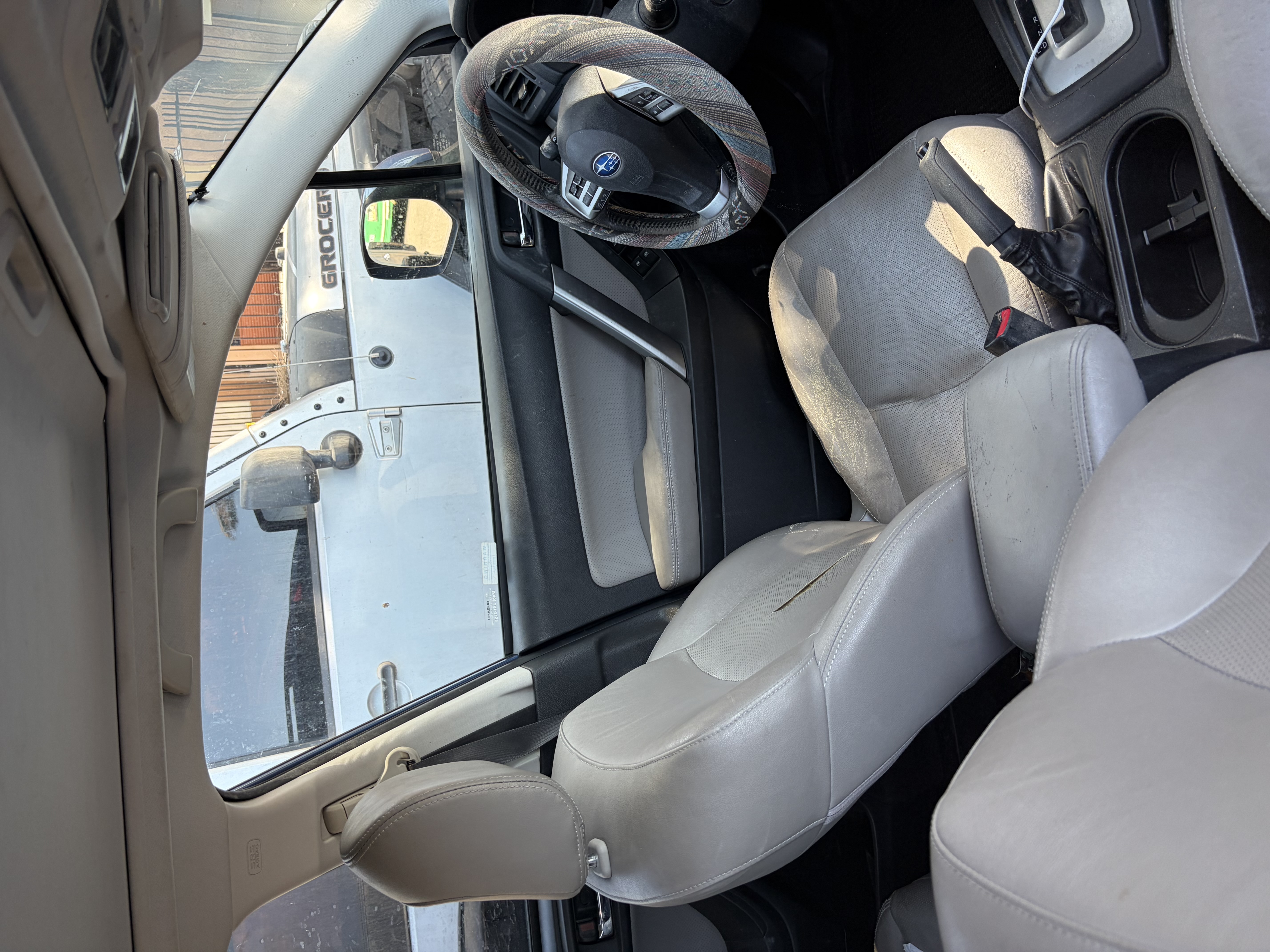 Used 2015 Subaru Forester 2.5i Limited AWD/4WD image 11